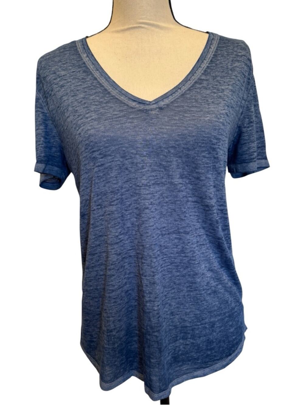 American Rag Cie V-Neck Short Sleeve Burnout Blue T-Shirt Tee Medium